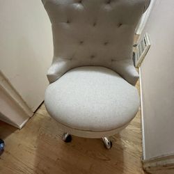Desk chair