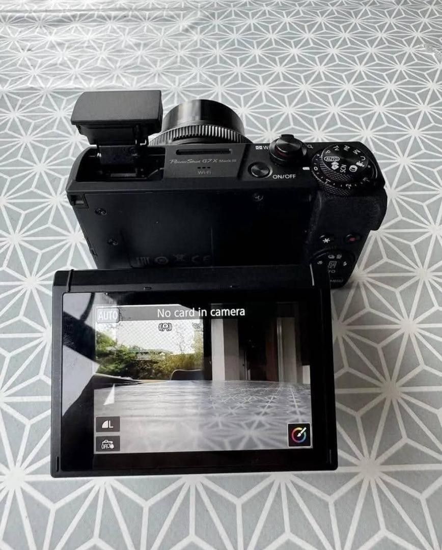 Canon PowerShot G7X Mark III