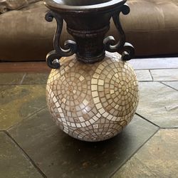 Antique Style Decor. READ DESCRIPTION 