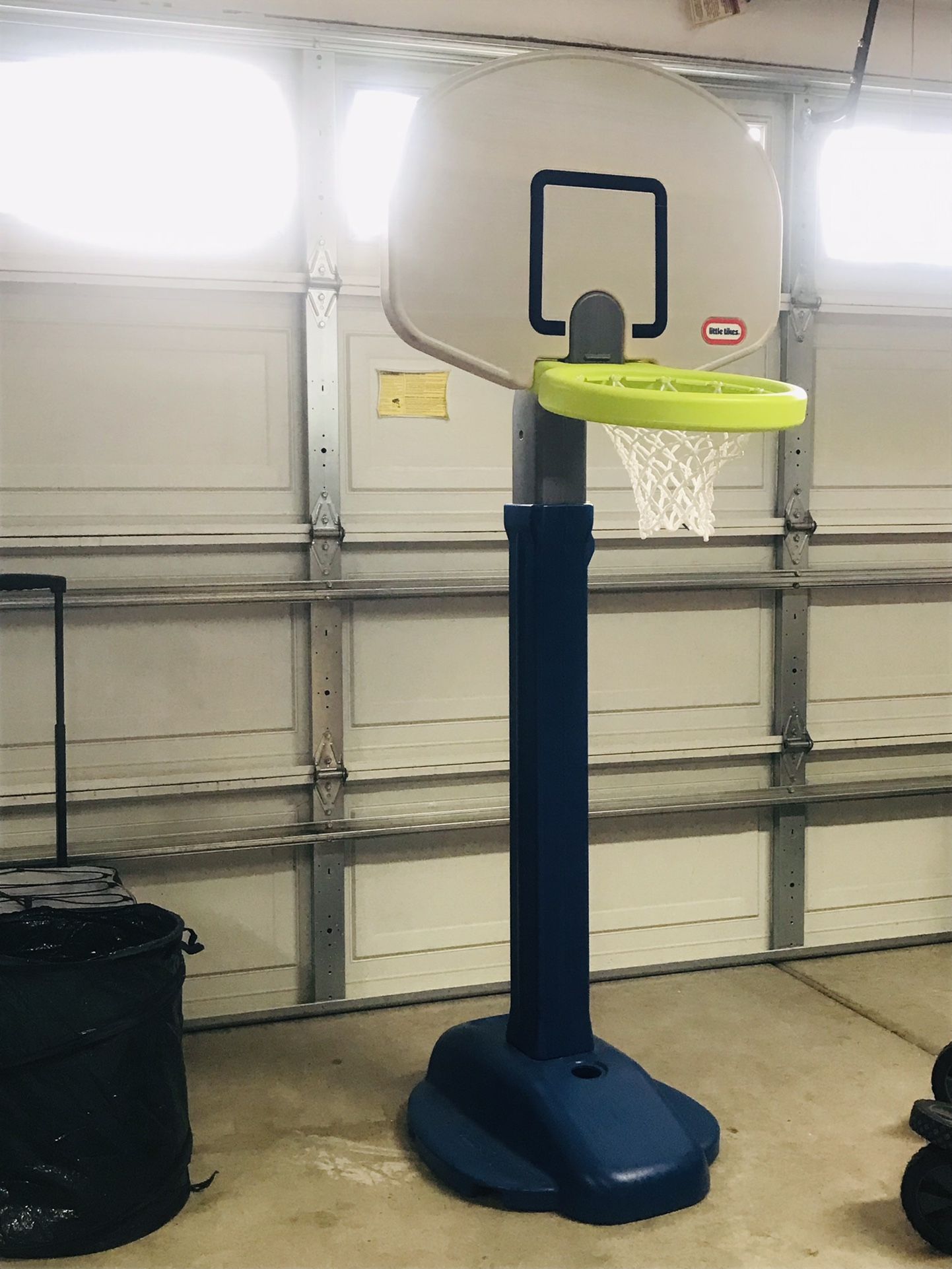 Kids Basketball hoop 