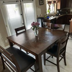 Dining Table With Chairs