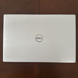 DELL XPS 15 9500