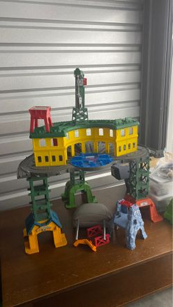 Train - Thomas...steamworks station...$50
