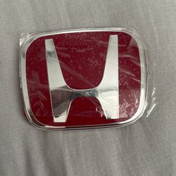 Red Honda emblem 