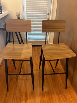 Bar stools/ dinning chairs