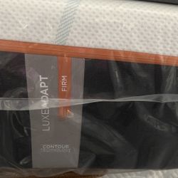 Tempurpedic LuxeAdapt King 