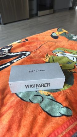 Brand new sealed wayfarer gen 2