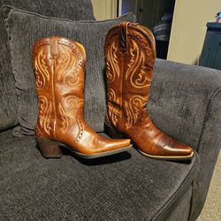 Womens Ariat Boots 