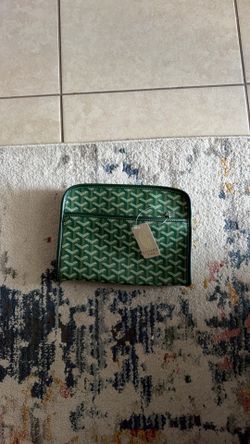 Green Goyard Jouvence MM toiletry bag