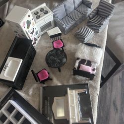 Doll house furniture 