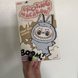 Labubu Macarons 
