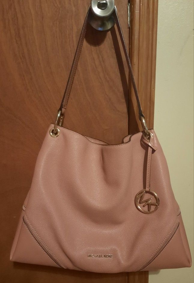 Pink Michael Kors Purse And Wallet