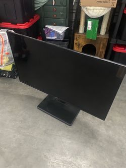 Samsung Flat Screen TV with Stand