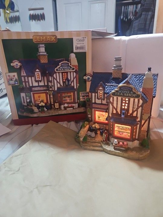 Lemax Christmas Village Melinda's Tea & Scone Shop- Rare & Retired