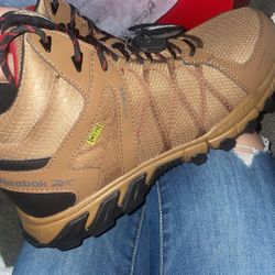 Brand New Men Rebok Work Shoes 