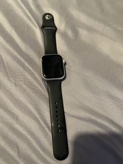 Apple Watch 8 GPS 45mm