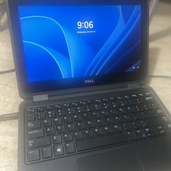 Laptop Dell Latitude 3190 2-in-1.   11.6´´ Intel Pentium 8GB RAM.  128GB SSD Touchscreen Windows 11.  Office 2021