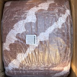 Vintage 9' x 12' Washable Area Rug - Stylish Indoor Rug for Living, Dining or Bedroom - Lightweight Carpet with Non-Slip Rust