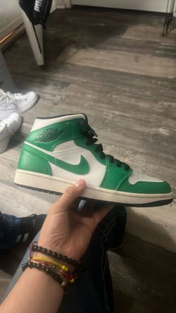 Jordan 1 Mids Lucky Greens