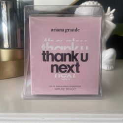 Ariana Grande Perfume