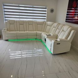 Seccional Reclinable Led Electrico Daytona