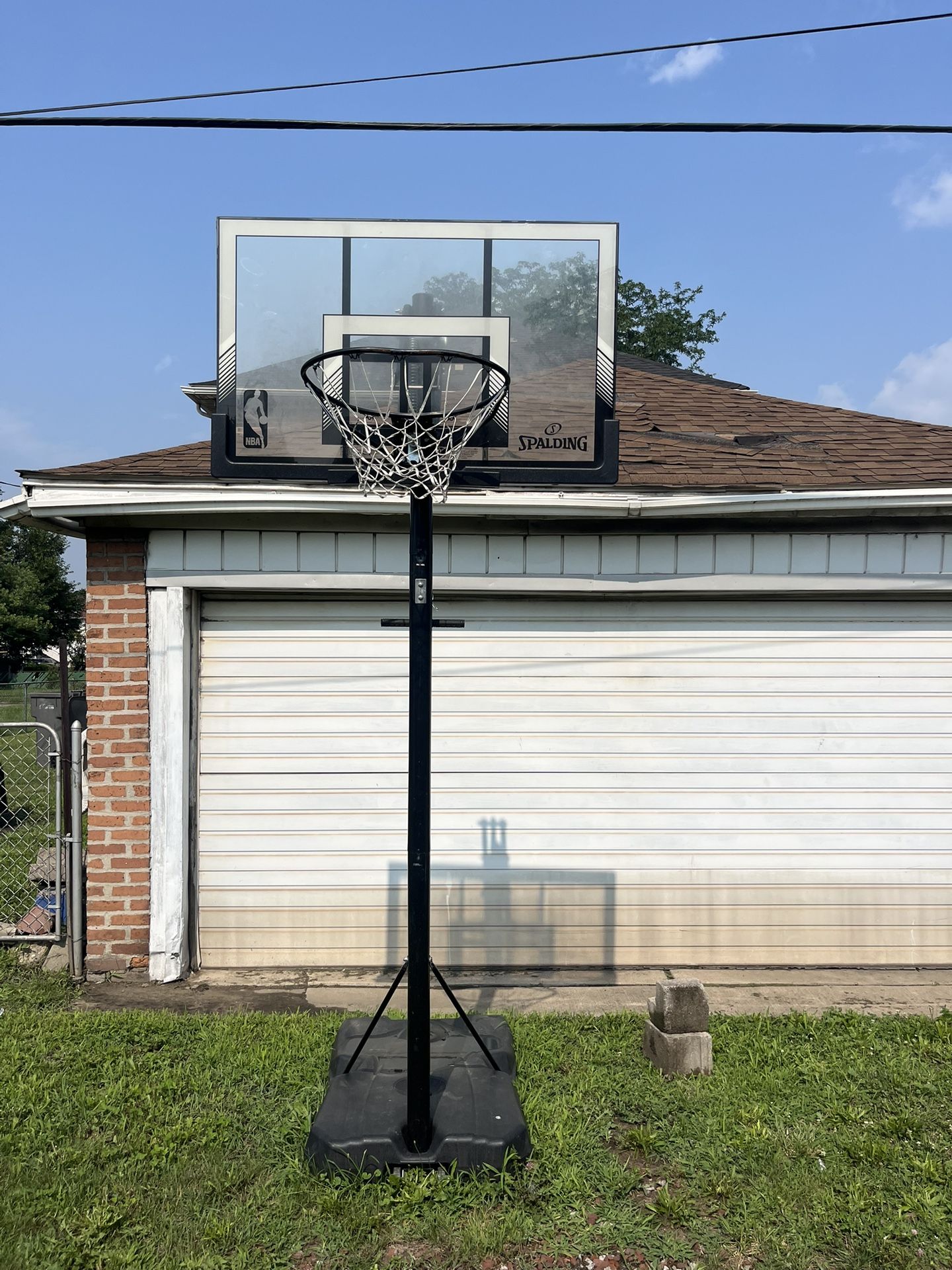 Spalding Basketball Hoop