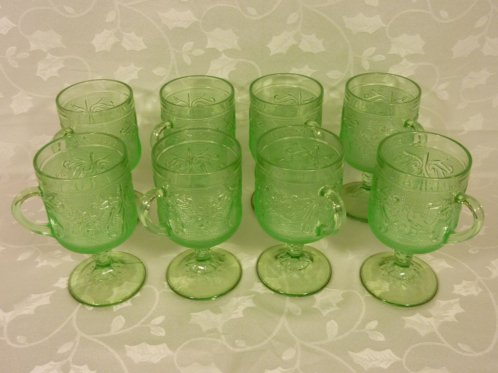 Tiara Coffee Mugs Sandwich Glass