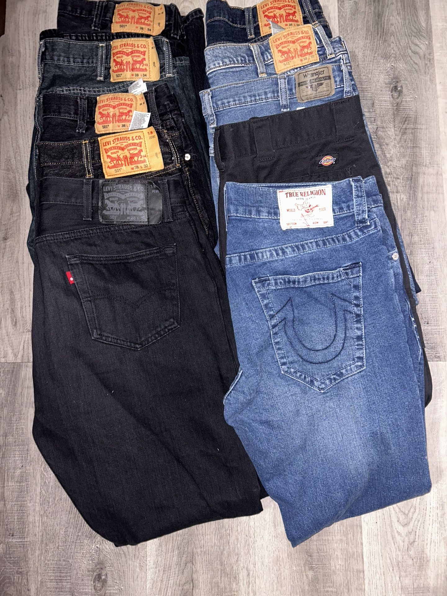 Pants Levi’s And Other Brand Of Pants 10 Pairs