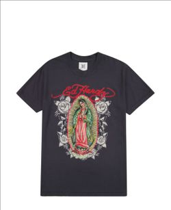 New women's T-shirt size medium