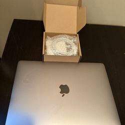 MacBook Pro 13inch Touch Bar & Touch ID Sensor 