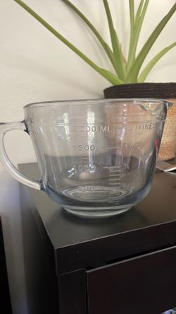 Anchor Hocking Co  Glass bowl