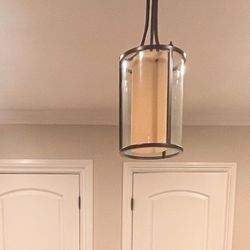 Light fixture