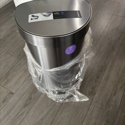 Simple Human Trash Can 45L