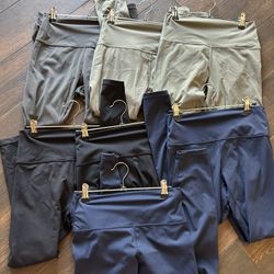 Women’s Leggings Size Medium 