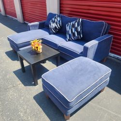 *Free Delivery* Blue L Sectional Couch Reversable Chaise Accent Pillow W/ Footsool Coffee Table