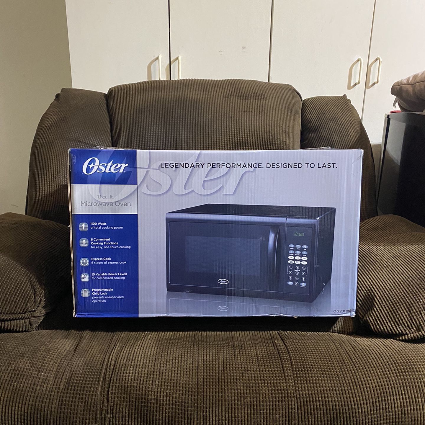 Oster Microwave Oven for Sale in Cary, NC - OfferUp