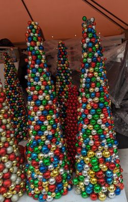 Christmas Ornaments Tree