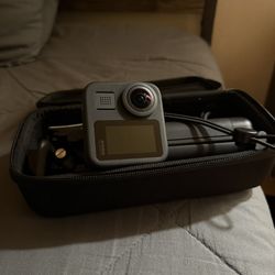 GoPro - Max 360 HD Video Camera - Black