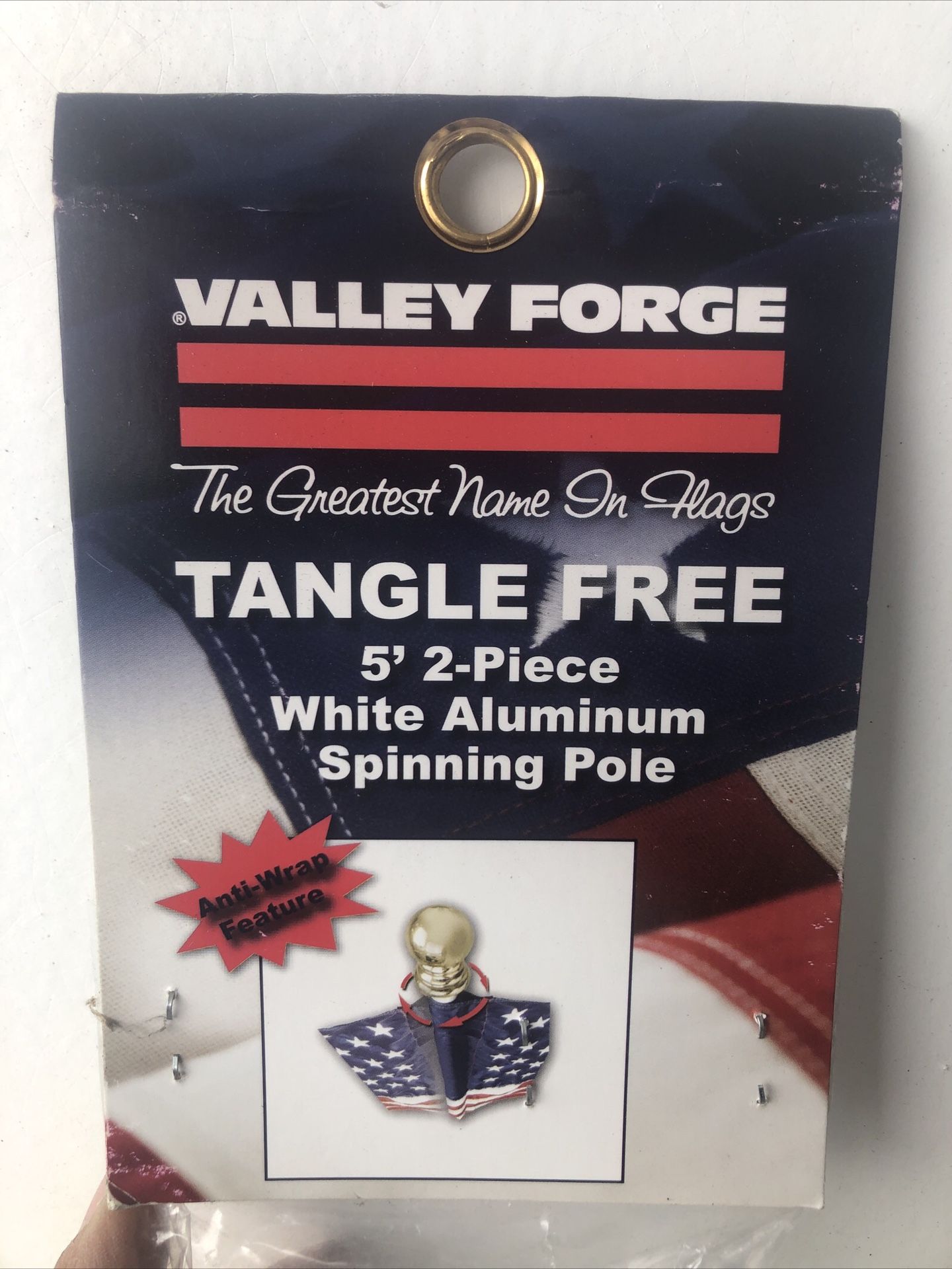 Valley Forge Flag 60736 Tangle-Free Flagpole, 5' Aluminum Pole W/American Flag