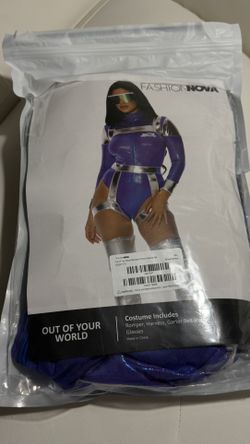 Women Halloween Costume..Astronaut Costume – 4 Piece Set