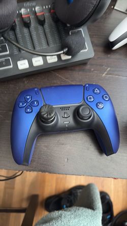 PS5 DualSense Wireless Controller Cobalt Blue