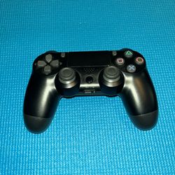 PS4 Controller Black (READ DESCRIPTION)