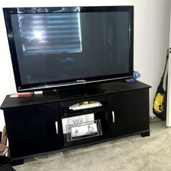 TV and Tv Stand