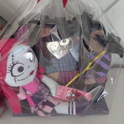 Valentine Sally Gift