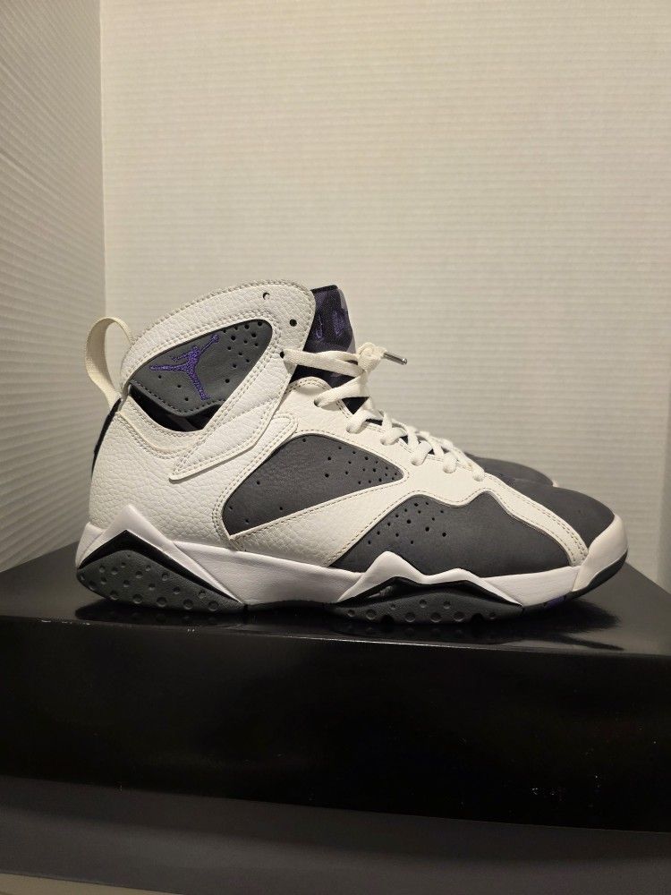 Jordan Flint 7's Size 9