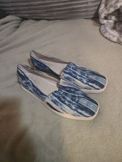 Franco Sarto Slip-On Sneakers Womens Size 8