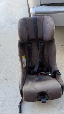 Clek car seat - free