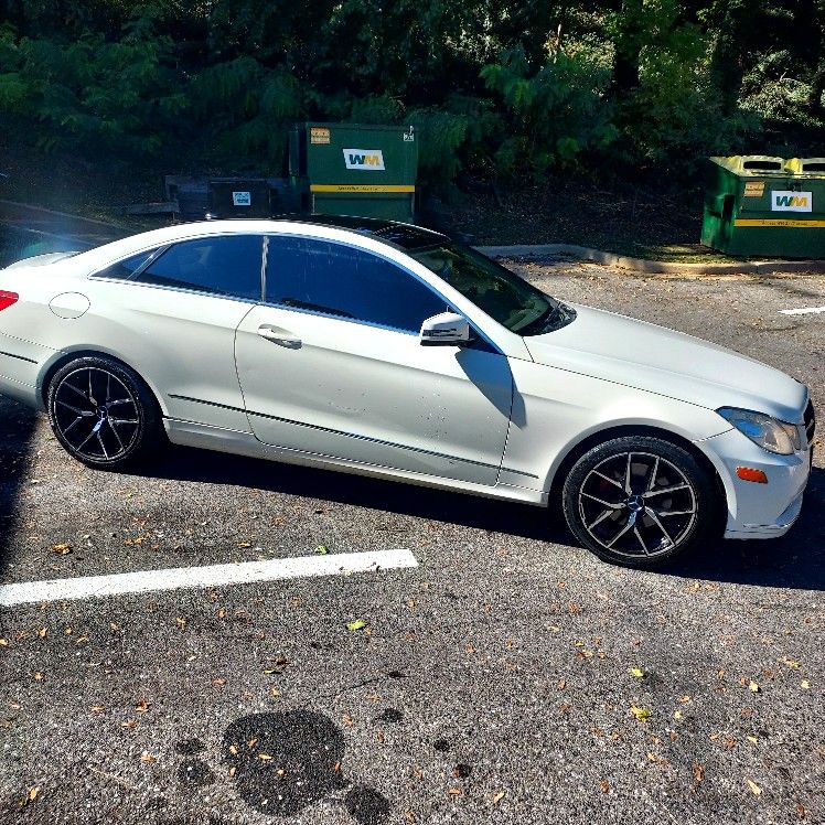 2010 Mercedes-Benz E-Class