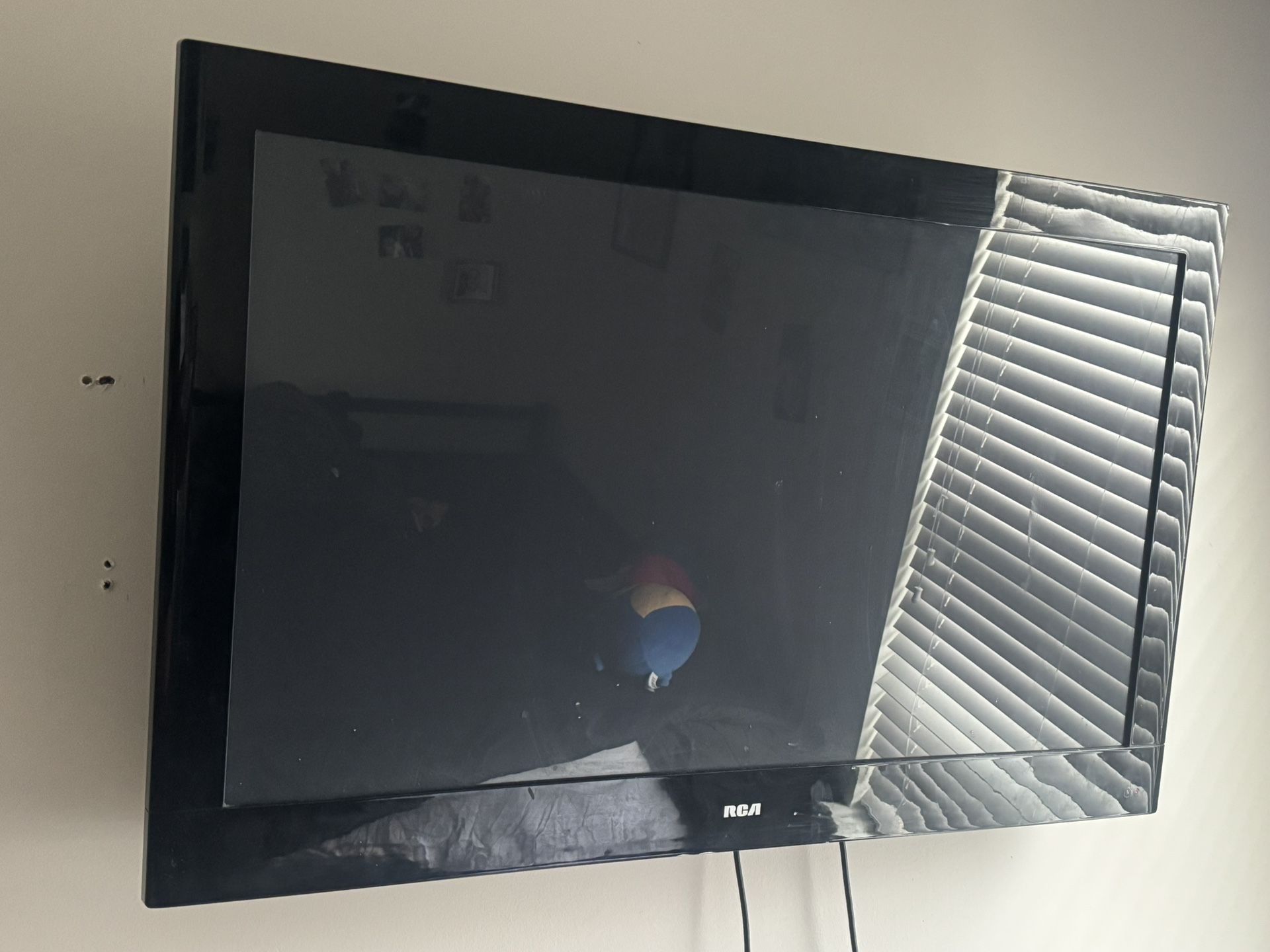 50 inch RCA TV