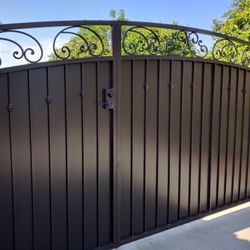 RV Iron Gates. 
